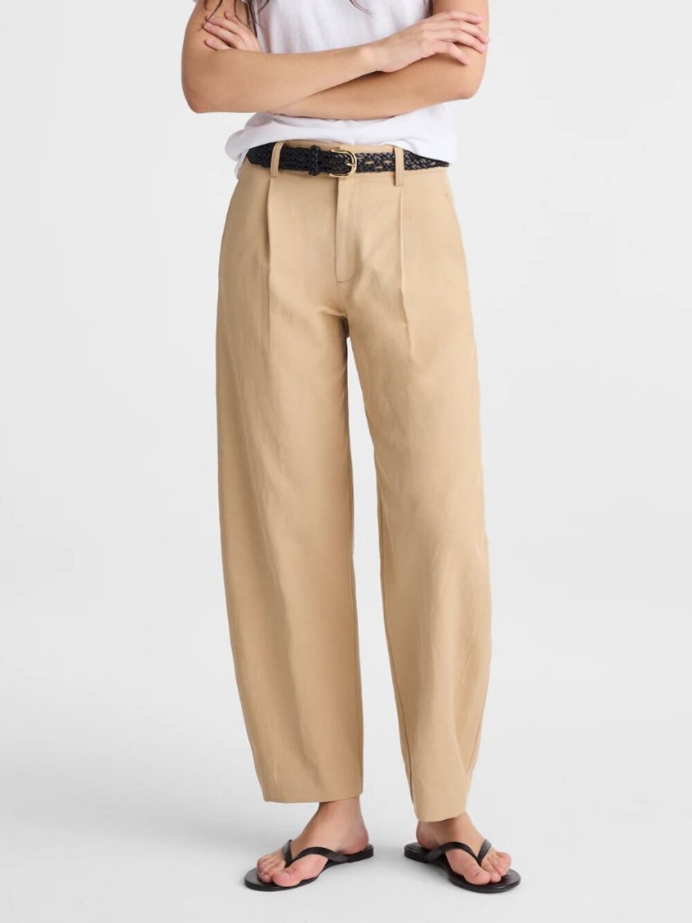 Madewell Drapey Twill High Rise Pleated Barrel Leg Pants Tan Size 4/S
